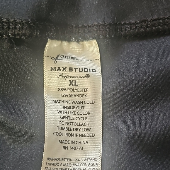 Max Studio Black and White Polka Dot Leggings - Picture 3 of 3